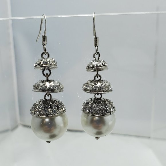 Ali Khan Silver-Tone  Pearl and Rhinestone Drop earring with gift box - Picture 1 of 5